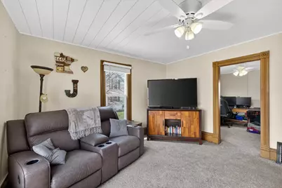 109 4th Street NE, Stewartville, MN 55976 - Photo 9