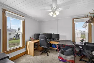 109 4th St NE, Stewartville, MN 55976 - Photo 11