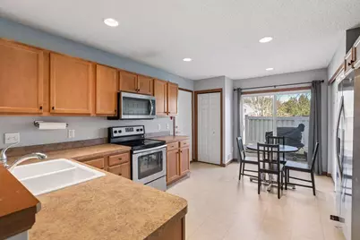 4810 149th Street N #6, Hugo, MN 55038 - Photo 3