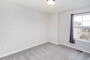 2217 Gateway Hill Rd, North Saint Paul, MN 55109 - Photo 25