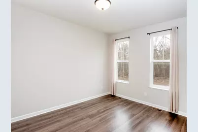 2217 Gateway Hill Road, North Saint Paul, MN 55109 - Photo 13