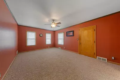 358 18th Street SW, Owatonna, MN 55060 - Photo 13