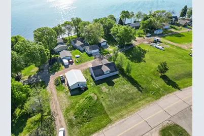 44042 Outlet Beach Road, Pelican Rapids, MN 56572 - Photo 45