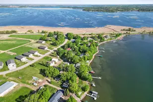 44042 Outlet Beach Rd, Pelican Rapids, MN 56572 - Photo 49