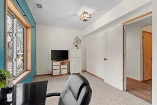 3617 Tanglewood Ct, Eagan, MN 55123 - Photo 49