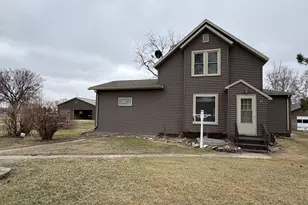 237 S Paul St, Appleton, MN 56208 - Photo 3