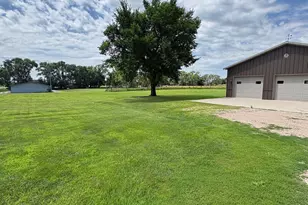 237 S Paul St, Appleton, MN 56208 - Photo 35