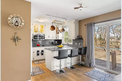 6859 Yuma Drive, Chanhassen, MN 55317 - Photo 17