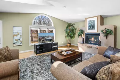 6859 Yuma Drive, Chanhassen, MN 55317 - Photo 9