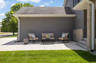 18911 Embers Ave, Farmington, MN 55024 - Photo 3