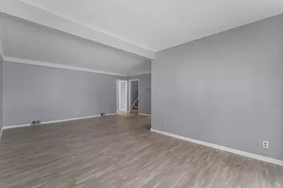 6240 W Broadway Avenue, Brooklyn Park, MN 55428 - Photo 19