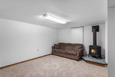 6240 W Broadway Avenue, Brooklyn Park, MN 55428 - Photo 37