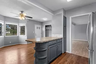 6240 W Broadway Ave, Brooklyn Park, MN 55428 - Photo 13