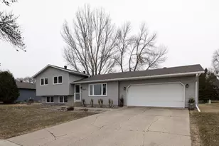 2617 4 Ave S, Moorhead, MN 56560 - Photo 1