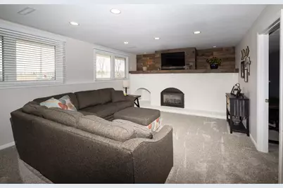 2617 4th Avenue S, Moorhead, MN 56560 - Photo 15