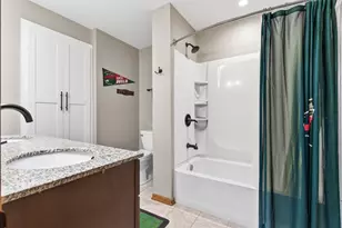 2541 Emerald Ln, Shakopee, MN 55379 - Photo 15