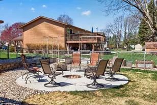 2541 Emerald Ln, Shakopee, MN 55379 - Photo 19