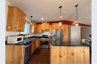 47575 Falcon Avenue, Rush City, MN 55069 - Photo 9