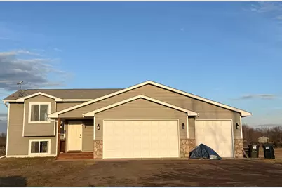 47575 Falcon Avenue, Rush City, MN 55069 - Photo 5