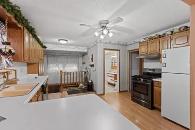 312 1st Avenue SE, Hayfield, MN 55940 - Photo 3