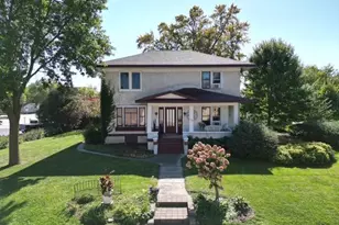 108 W 4th St, Redwood Falls, MN 56283 - Photo 3