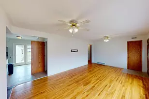 2141 Harmony Ave, Albert Lea, MN 56007 - Photo 3