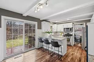 1533 Clare Ln, Wayzata, MN 55391 - Photo 9