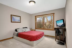 10590 Watersedge Ln, Woodbury, MN 55129 - Photo 59