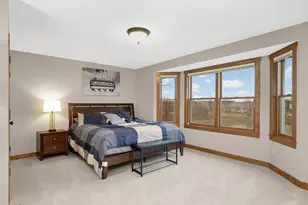 10590 Watersedge Ln, Woodbury, MN 55129 - Photo 51