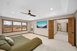 10590 Watersedge Ln, Woodbury, MN 55129 - Photo 43