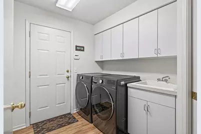 10417 Fawns Way, Eden Prairie, MN 55347 - Photo 45