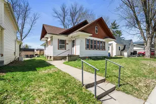 121 1st Ave SE, Lonsdale, MN 55046 - Photo 3