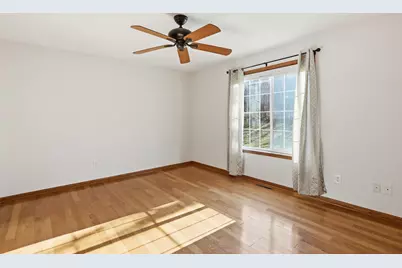 1554 Lincoln Park Drive, South Saint Paul, MN 55075 - Photo 15