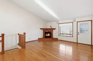 1554 Lincoln Park Dr, South Saint Paul, MN 55075 - Photo 3