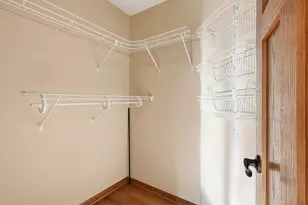 1554 Lincoln Park Dr, South Saint Paul, MN 55075 - Photo 17