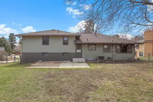 5116 Meadow Ridge, Edina, MN 55439 - Photo 33