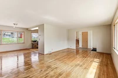 5116 Meadow Ridge, Edina, MN 55439 - Photo 7