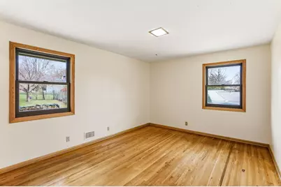 5116 Meadow Ridge, Edina, MN 55439 - Photo 17