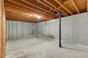 688 Birch Ln S, Shoreview, MN 55126 - Photo 19