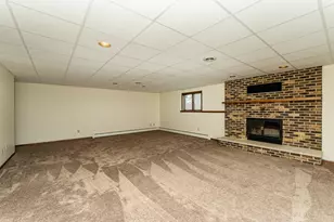 4400 Mnr Vw Dr NW, Rochester, MN 55901 - Photo 27