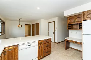 4400 Mnr Vw Dr NW, Rochester, MN 55901 - Photo 17