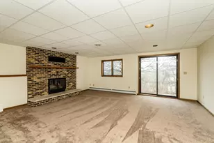 4400 Mnr Vw Dr NW, Rochester, MN 55901 - Photo 25