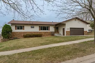 4400 Mnr Vw Dr NW, Rochester, MN 55901 - Photo 33