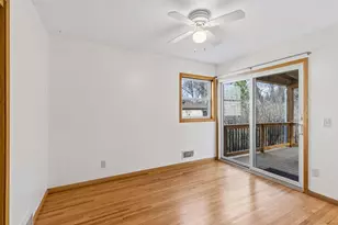 395 Eldridge Ave W, Roseville, MN 55113 - Photo 17