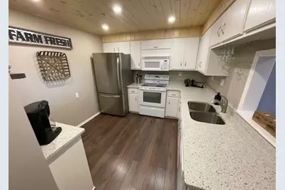 1077 Sibley Memorial Highway #305, LilyDale, MN 55118 - Photo 3