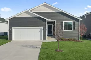2109 Westpointe Dr, Hastings, MN 55033 - Photo 1