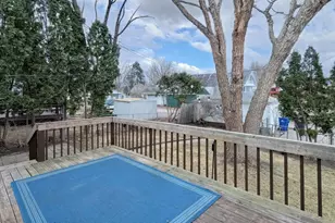 1618 Beech St, Saint Paul, MN 55106 - Photo 15