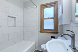 1618 Beech St, Saint Paul, MN 55106 - Photo 9