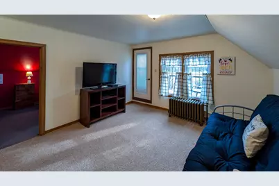 310 N Washington Avenue, Albert Lea, MN 56007 - Photo 93