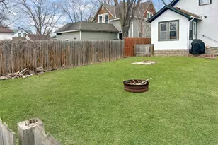 607 1st St SW, Wadena, MN 56482 - Photo 3